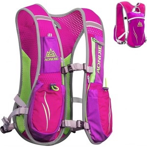 Échantillon gratuit : Gilet de course réfléchissant, respirant et léger pour sports de plein air, avec porte-téléphone et bouteilles d'eau - Product Image 2