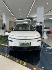 Voitures électriques Toyota BZ 3X 2026 610 km Max Chine Nouvelle Toyota BZ3X 2WD 4WD Air PRO MAX Version <span class=keywords><strong>Voiture</strong></span> électrique Voitures électriques Toyota Bz3x - Product Image 3