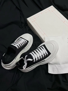 Trendy Thick Sole Platform Canvas Shoes Luxury Designer Style Low Top Sneakers Breathable Casual Height Increasing Walking Shoes - Product Image 6