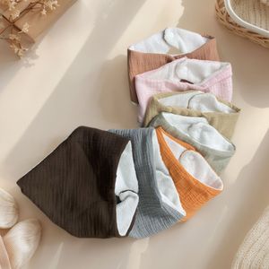 Serviette d'agrément pour nouveau-né en coton avec de nouveaux jouets élégants Serviette d'emballage pour bébé à motif solide avec hochet Boîte-cadeau de <span class=keywords><strong>naissance</strong></span> - Product Image 3