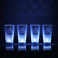 Gobelet lumineux personnalisé en plastique avec logo, changement de couleur synchronisé par télécommande
