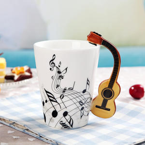 Divertida forma de violín mango dibujos animados mágicos <span class=keywords><strong>3D</strong></span> taza de música de cerámica taza de leche música taza de café taza creativa - Product Image 1