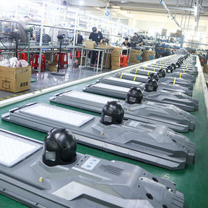 Lampe solaire de rue haute puissance 1200W avec double caméra 4G WiFi, super lumineuse, détecteur de mouvement radar intégré, lampe de route extérieure - Product Image 4