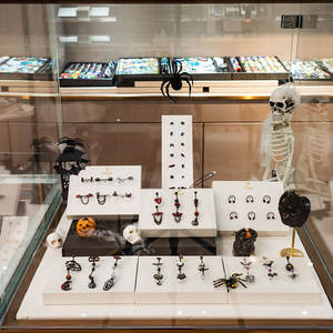 Toposh пирсинг ювелирные изделия силиконовый черный пользовательский дисплей Модель уха - Product Image 6