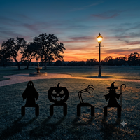 Lot de 4 panneaux métalliques mats noirs Silhouette avec citrouille fantôme, sorcière et bras de squelette pour décorations effrayantes de jardin d'Halloween