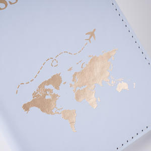 Étui de passeport de voyage en cuir PU avec conception de <span class=keywords><strong>carte</strong></span> personnalisée et ensemble d'étiquettes à bagages - Product Image 3