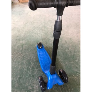 สกู๊ตเตอร์เด็ก 3 ปีขึ้นไป ปรับความสูงได้ น้ำหนักเบา สำหรับเด็ก - Product Image 3