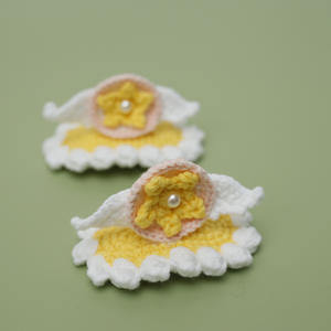 للبيع بالجملة إكسسوار شعر كاواي جميل إبداعي رخيص مصنوع يدويًا قلب ملاك كروشيه ناعم للفتيات والأطفال والنساء هدية - Product Image 3