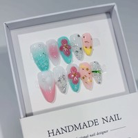 Nouveau produit lancé, série de couleurs ambre brun Maillard à fleurs de lys tridimensionnelles, ongles press-on faits à la main