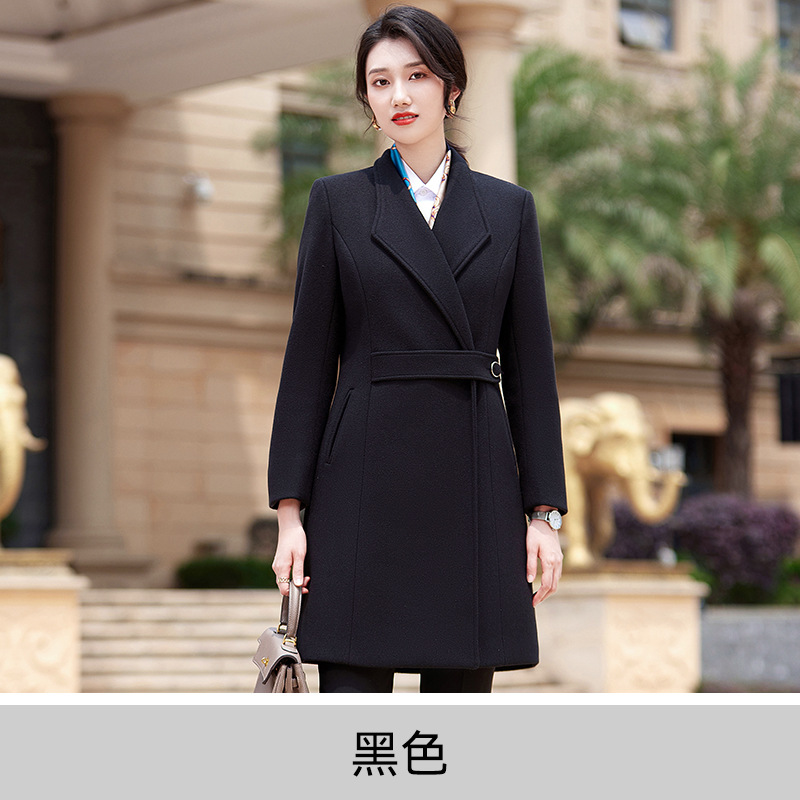 1899 Women's Black Coat