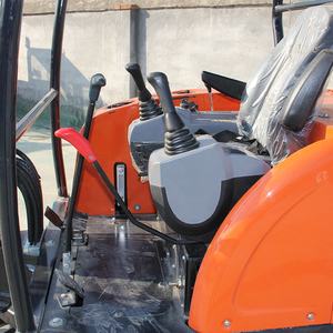 Miniexcavadora modelo 2.5ton con motor Kubota D1105 - Product Image 4