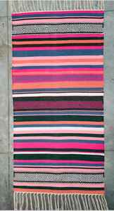 Tapis d'intérieur modernes faits à la main en coton tissé de haute qualité, écologiques, antidérapants, lavables, avec des motifs personnalisés - Product Image 3