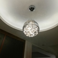Lampe suspendue moderne en verre avec éclairage LED simple et breveté