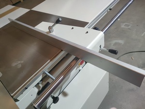 Sega Circolare Industriale a Tavola Scorrevole Stile Altendorf, Elettrica con Sollevamento e Inclinazione, Monofase/Trifase - Sistema di Taglio per Armadi/Pannelli da 6,6KW - Product Image 6