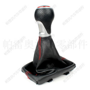 Pomo de Palanca de Cambios de Cuero para Automóvil, 5 Velocidades, para Volkswagen Audi A4 B6/R32 2002-2009, Diseño Ergonómico, Costuras Rojas - Product Image 1