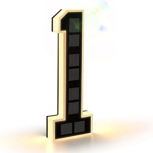 Números de Casa Inteligentes con Energía Solar, Placa de Dirección Impermeable de 9 Pulgadas con Iluminación Automática LED, Duración de la Batería de 10-12 Horas - Product Image 1