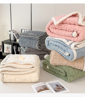 Couverture double face en peluche épaisse pour lit couvertures tricotées écologiques à motif de coeur pour l'hiver
