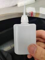 Adhésif cyanoacrylate 502 de qualité dentaire pour la fabrication de couronnes d'appareils orthodontiques, biocompatible ISO 10993, à séchage rapide