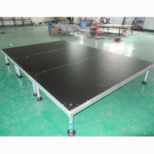 Scène de concert extérieure portable 4x8 pieds, petite, en aluminium, légère, antidérapante, facile à assembler - Product Image 3