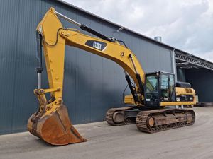 Excavadora Caterpillar 336D2L de Calidad Superior, 225KW, Reacondicionada para Minería y Construcción con Componentes Principales: Motor y Bomba - Product Image 2