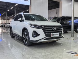 GAC Trumpchi GS4 270T Édition Technologie Intelligente Automatique (FWD, Conduite à Gauche) : Un Best-Seller sur <span class=keywords><strong>le</strong></span> <span class=keywords><strong>Marché</strong></span> Chinois des Voitures d'<span class=keywords><strong>Occasion</strong></span> - Product Image 4