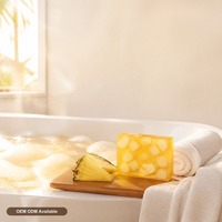 Savon artisanal à l'ananas en gros, visage et corps, huile essentielle de fruits, sensation hydratante, tous types de peau, OEM 200g