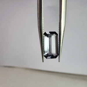 หินโมโกก็อกหนามสีมรกตสีเทาธรรมชาติกะรัตจาก1.35กะรัตสำหรับทำเครื่องประดับ - Product Image 2