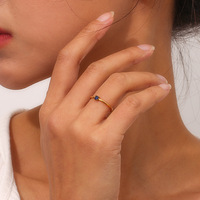 Ding Ran - Vente Flash : Ensemble de bagues en acier inoxydable plaqué or 18 carats, petites tailles, avec pierres de naissance colorées