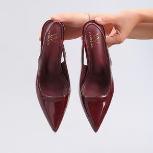 รองเท้าส้นเข็มแบบ D'Orsay สำหรับผู้หญิง ดีไซน์เก๋ไก๋ ตัดเย็บแบบ Cut Out ด้านข้าง ปลายแหลม เหมาะสำหรับงานปาร์ตี้ - Product Image 2