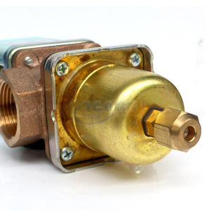 Válvula de Alivio de Presión Honeywell AWR-2510GLW para Vapor, Válvula de Control de Seguridad de Alta Presión - Product Image 2