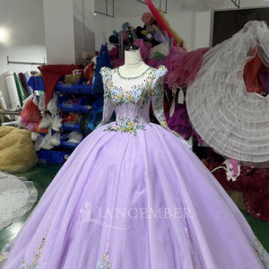 Vestido de Noche Morado Xs250, Moderno, con Apliques, Bordado con Cuentas, Espalda Descubierta con Cordones, Personalizable para Mujer - Product Image 5