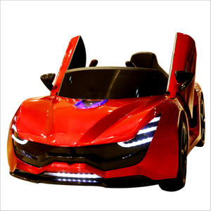 Elektrische kinderwagen met afstandsbediening, vier wielen, plastic, op batterijen, vroege educatie, schommel speelgoedauto, zitje - Product Image 1