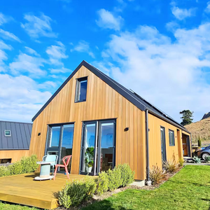 Casetta Moderna in Struttura d'Acciaio Pronta per la Spedizione, Adatta per Camera da Letto, Soggiorno e Bagno - Product Image 1