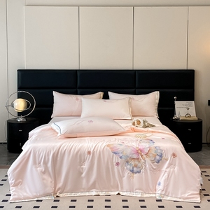 Couette en polyester quatre pièces toutes saisons taille Queen 600TC, literie moderne pour la maison, écologique et lavable - Product Image 3