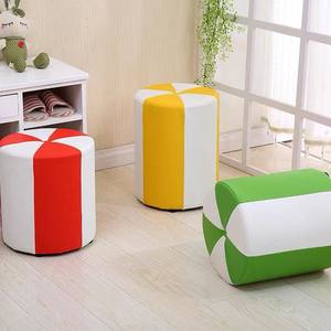 Tabouret rond moderne en cuir, ottoman en bois massif, banc à chaussures, meuble de salon pour adultes, enfants et personnes âgées - Product Image 2