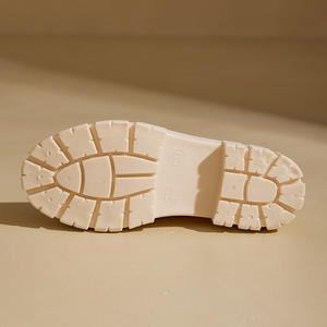 Bottines Chelsea en PVC pour femmes, mi-hautes, chaussures de pluie avec embouchure élastique, antidérapantes, imperméables, pour l'intérieur et l'extérieur - Product Image 6