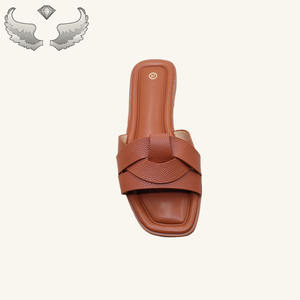 Sandalias y Chanclas de Verano para Mujer, Ligeras, Abiertas, Cómodas y a la Moda - Product Image 5