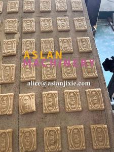 <span class=keywords><strong>เครื่อง</strong></span><span class=keywords><strong>อบ</strong></span>ขึ้นรูปบิสกิตถั่วลิสงขนมสัตว์เลี้ยง/304สแตนเลสคุกกี้เนยถั่วสำหรับสายการผลิตสุนัข - Product Image 5