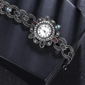 Montres à quartz pour femmes en argent antique <span class=keywords><strong>plaqué</strong></span> vintage, prix bas, bracelet de sport, <span class=keywords><strong>montre</strong></span> pour femmes, fabricant - Product Image 3