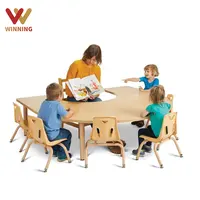 Mobili per asilo nido Design in legno tavolo per bambini Set di sedie scuola materna centro per bambini Montessori mobili per la scuola materna