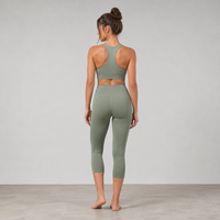 Ensemble de yoga 2 pièces pour femme avec logo personnalisé, soutien-gorge bandeau et legging taille haute en maille alvéolée respirante à séchage rapide, idéal pour le yoga, le Pilates, la gym et la danse