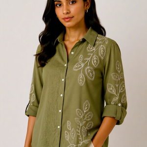 Camisa de Algodón para Mujer, Color Verde Oliva, Bordada, con Estampado Floral, Estilo Casual, con Botones, Mangas Enrollables, para Uso Diario - Product Image 1