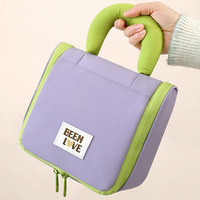 Trousse de Voyage Organisateur de Maquillage – Imperméable, Format Quart, Fermeture Éclair Robuste, Portable, Indispensable et Tendance