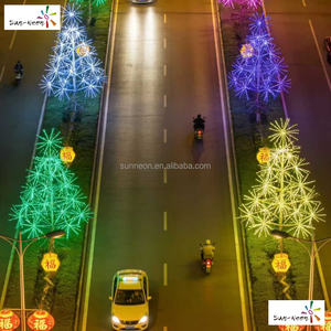 Sapin de Noël LED, arbre lumineux extérieur, décoration de Noël illuminée - Product Image 1