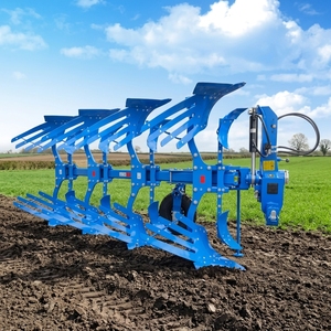 Charrue à trois socs Tough Pioneer, à roulement d'engrenage, à lame traitée thermiquement, montée sur tracteur, pour sols abrasifs - Product Image 6