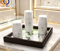 Flacon pompe sans air en PP blanc de luxe, base ronde, logo personnalisé, flacon pompe en plastique avec étiquette privée et boîte en papier personnalisée