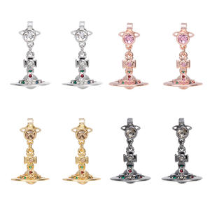 Pendientes Colgantes de Saturno con Grabado UFO de la Emperatriz Vivian, Incrustaciones de Diamantes Completas, Coloridos, Combinan con Todo, Joyería para Mujer - Product Image 1