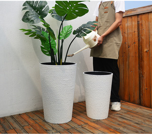P446 Vaso in Plastica per Interni ed Esterni, Vendita Diretta dalla Fabbrica, per Decorazione Casa e Giardino, Moderni Vasi Grandi per Fiori e Piante - Product Image 6