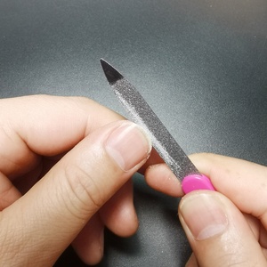 <span class=keywords><strong>Lima</strong></span> <span class=keywords><strong>de</strong></span> <span class=keywords><strong>Uñas</strong></span> <span class=keywords><strong>de</strong></span> Acero Inoxidable <span class=keywords><strong>de</strong></span> Doble Cara con Mango <span class=keywords><strong>de</strong></span> Plástico, Herramienta <span class=keywords><strong>de</strong></span> Pulido y Lijado para Manicura, Uso Doméstico y Profesional en Salones <span class=keywords><strong>de</strong></span> Belleza - Product Image 4