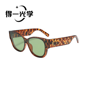 <b>Sunglasses</b> Pc Frame Uv400 Protection Class 2 Lens Unisex For Outings Cycling Driving Parties Stage Performances - Product Image 4